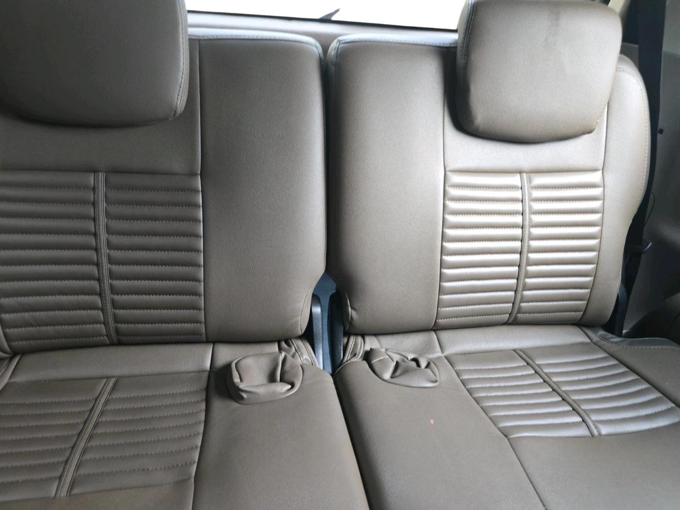 2015 Toyota Innova 2.5 VX 7 STR, Diesel, Manual, 2,45,622 km, interior