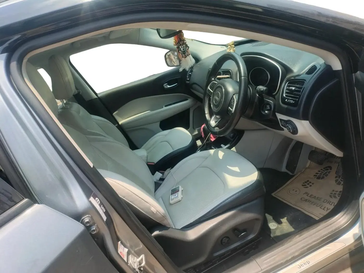 2020 Jeep Compass LIMITED PLUS PETROL AT, Petrol, Automatic, 77,313 km, interior