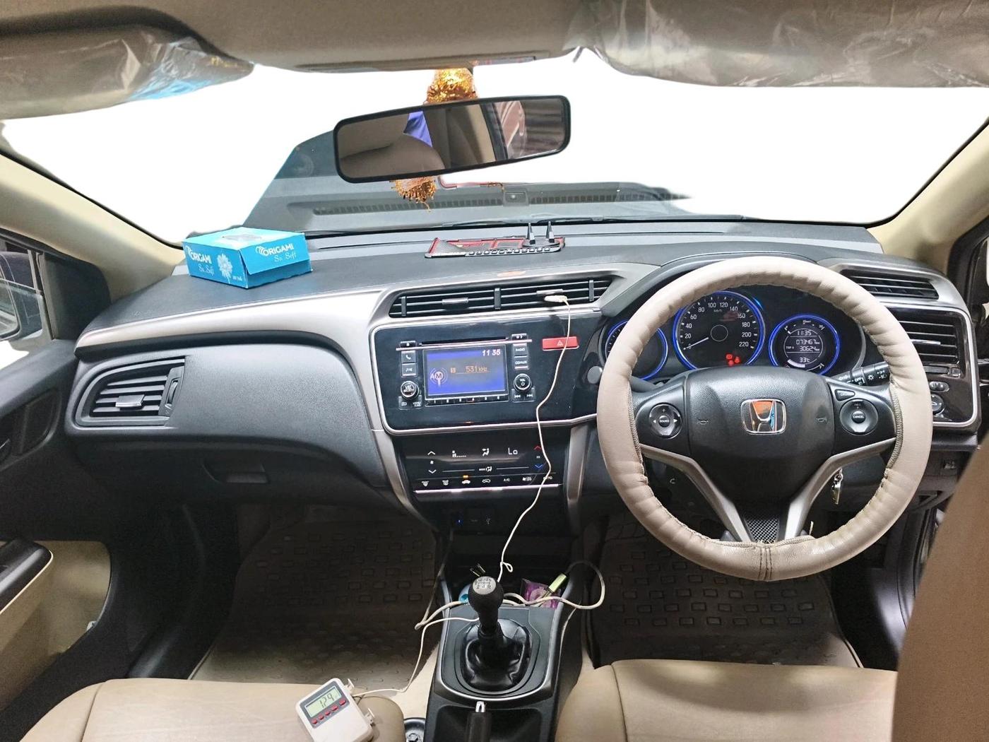 2015 Honda City 1.5L I-VTEC V MT, Petrol, Manual, 73,468 km, interior