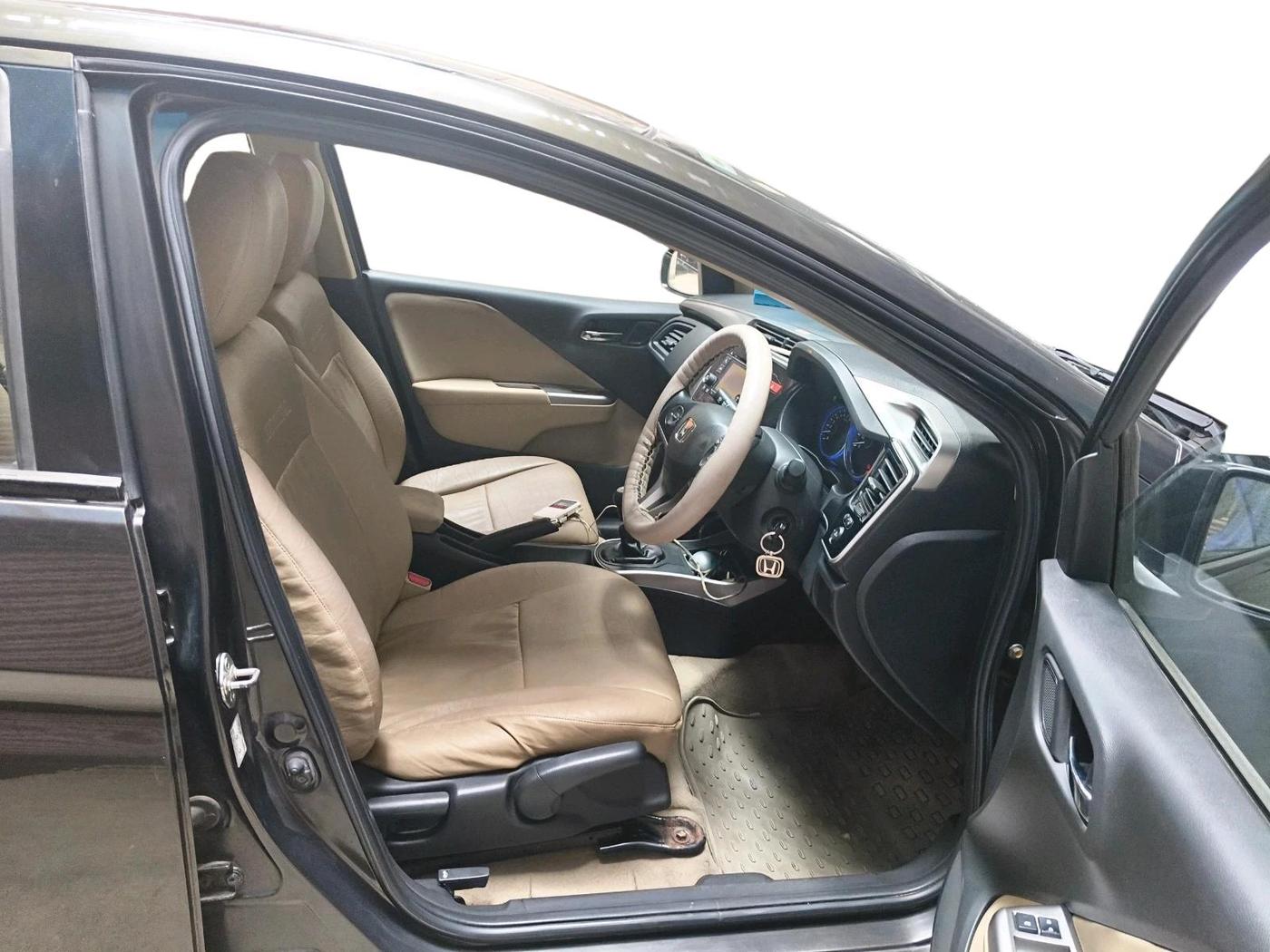2015 Honda City 1.5L I-VTEC V MT, Petrol, Manual, 73,468 km, interior