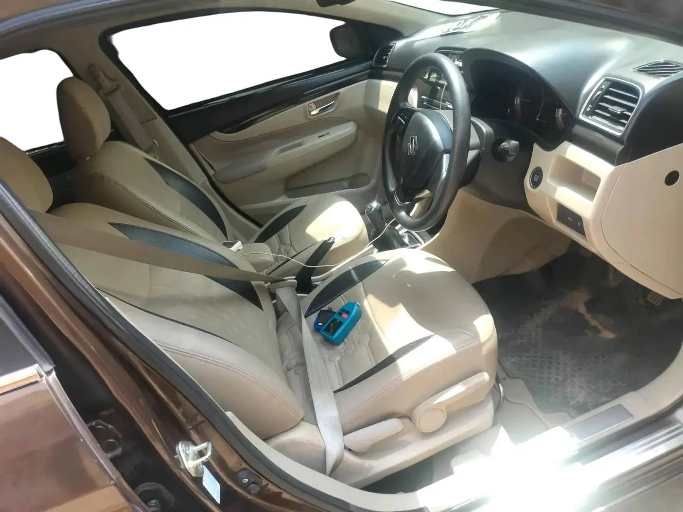 2014 Maruti Ciaz ZXI, Petrol, Manual, 85,222 km, interior