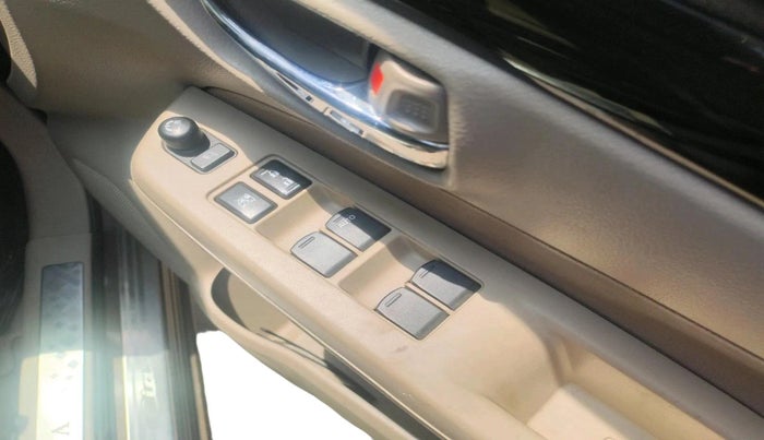 2014 Maruti Ciaz ZXI, Petrol, Manual, 85,222 km, interior