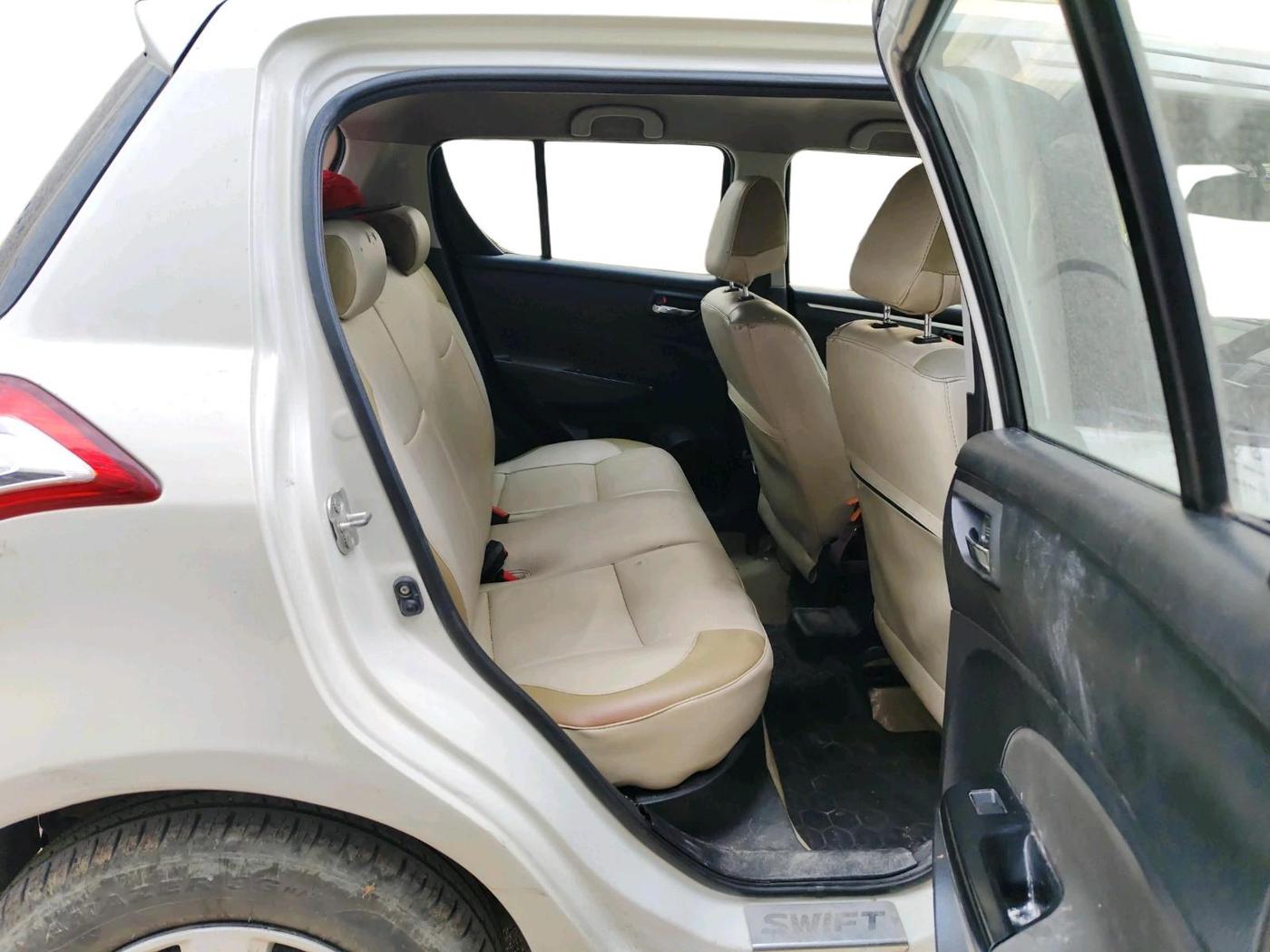 2011 Maruti Swift VXI, Petrol, Manual, 90,712 km, interior