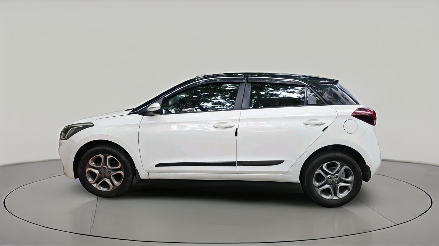 2018 Hyundai Elite i20 ASTA 1.2 DUAL TONE, Petrol, Manual, 60,655 km, exterior