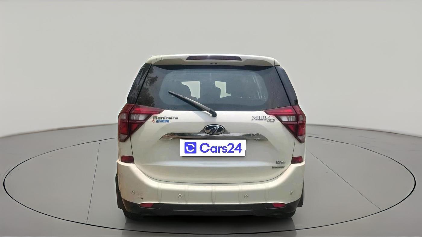 2018 Mahindra XUV500 W11 AT, Diesel, Automatic, 1,46,526 km, exterior
