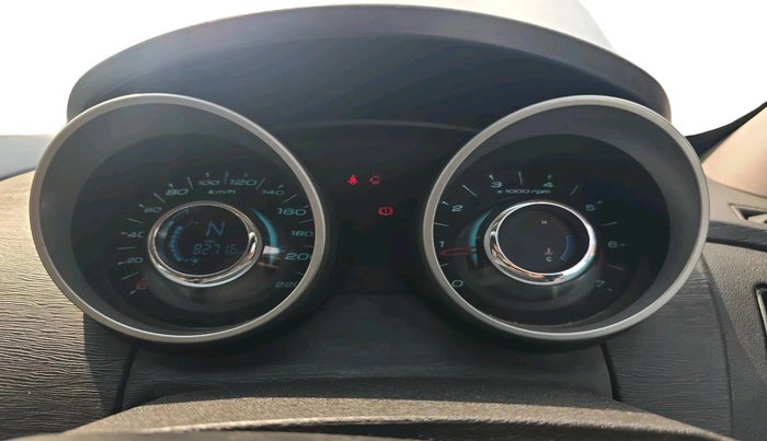 2017 Mahindra XUV500 W6, Diesel, Manual, 82,716 km, interior