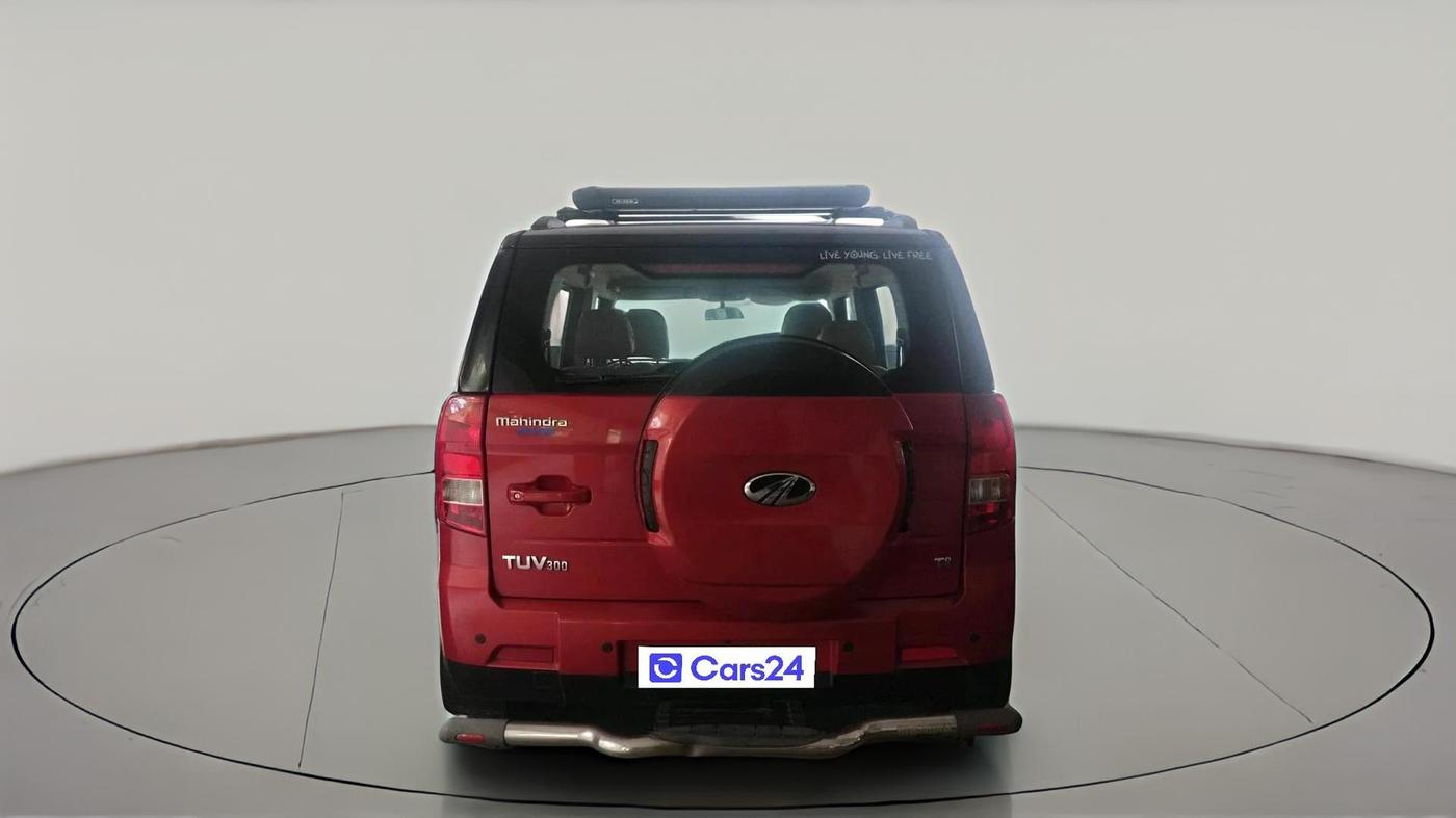 2017 Mahindra TUV300 T8, Diesel, Manual, 47,743 km, exterior