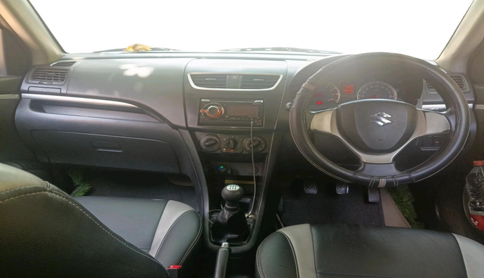 2014 Maruti Swift VXI, Petrol, Manual, 1,63,534 km, interior