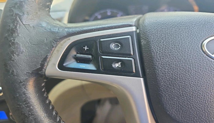 2012 Hyundai Verna FLUIDIC 1.6 CRDI SX OPT, Diesel, Manual, 1,67,555 km, interior