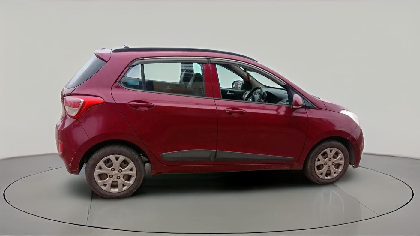 2016 Hyundai Grand i10 SPORTZ 1.1 CRDI, Diesel, Manual, 1,46,815 km, exterior
