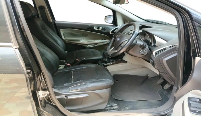 2013 Ford Ecosport TITANIUM 1.5L DIESEL, Diesel, Manual, 1,29,251 km, interior