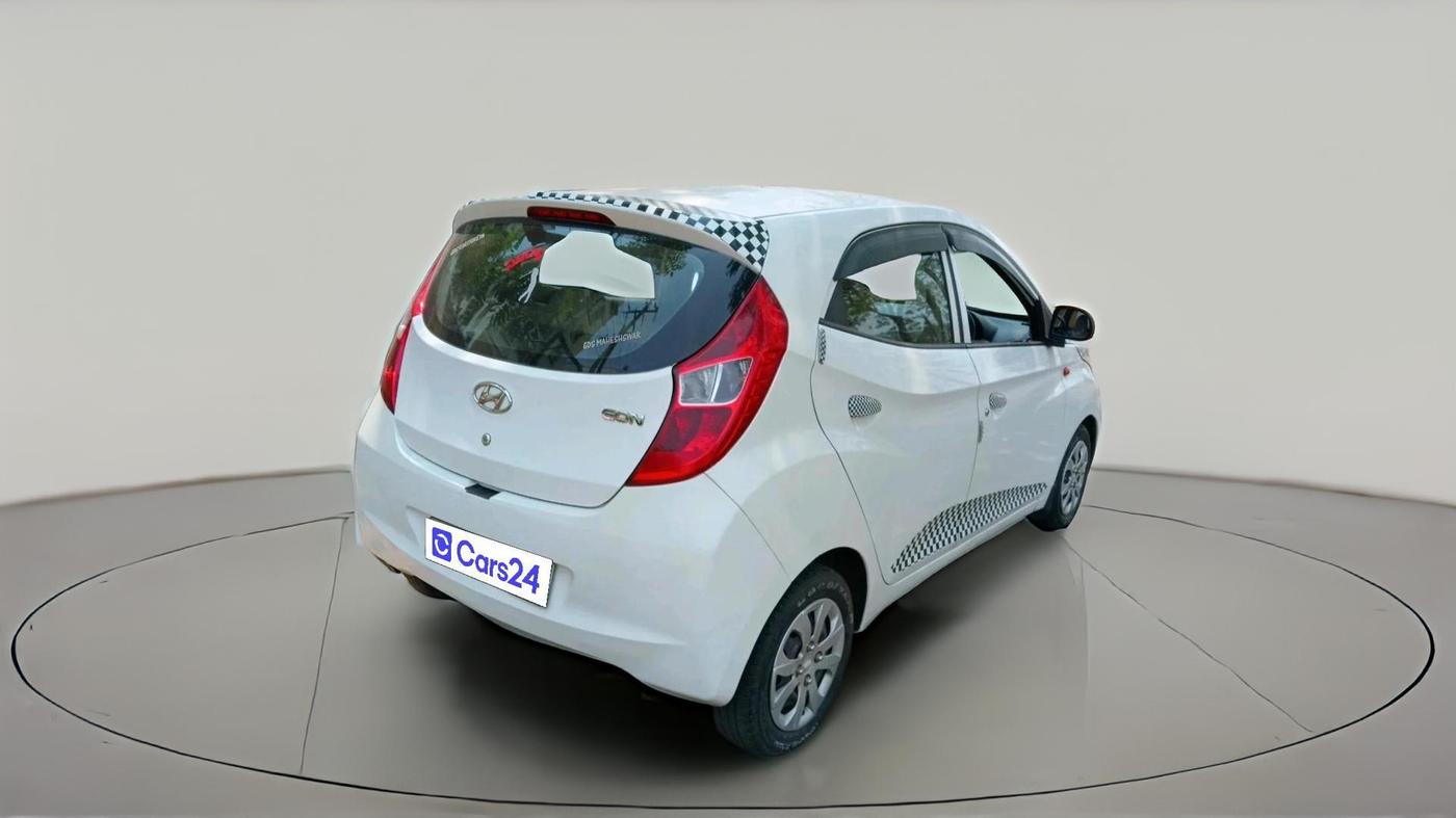 2017 Hyundai Eon MAGNA +, Petrol, Manual, 38,318 km, exterior