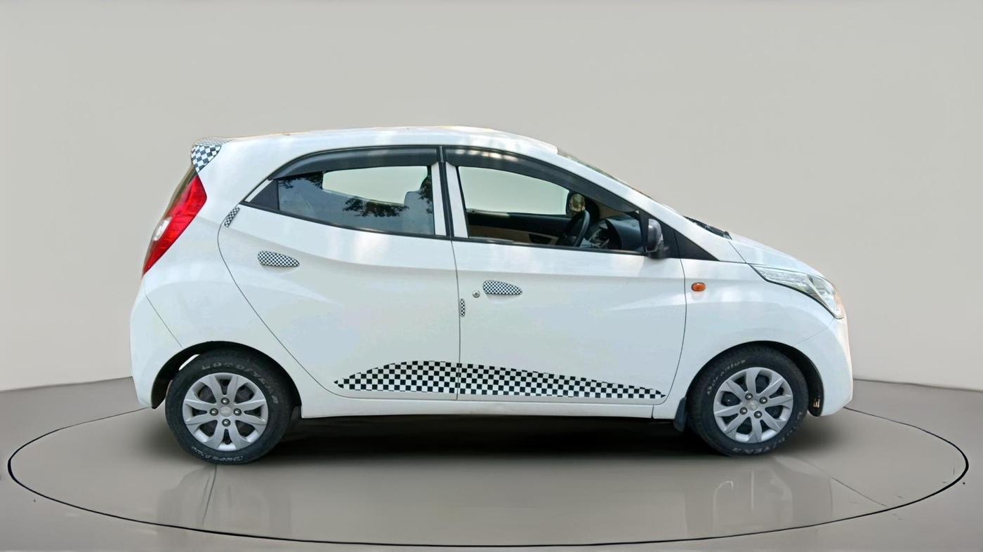 2017 Hyundai Eon MAGNA +, Petrol, Manual, 38,318 km, exterior