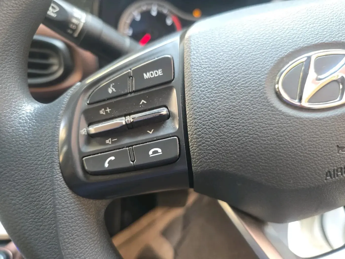 2022 Hyundai AURA SX PLUS 1.2 AMT CRDI, Diesel, Automatic, 66,384 km, interior