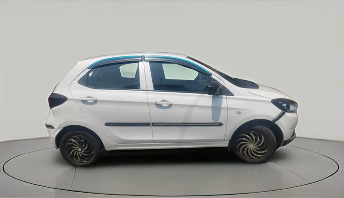 2018 Tata Tiago XT PETROL, CNG, Manual, 1,36,780 km, exterior