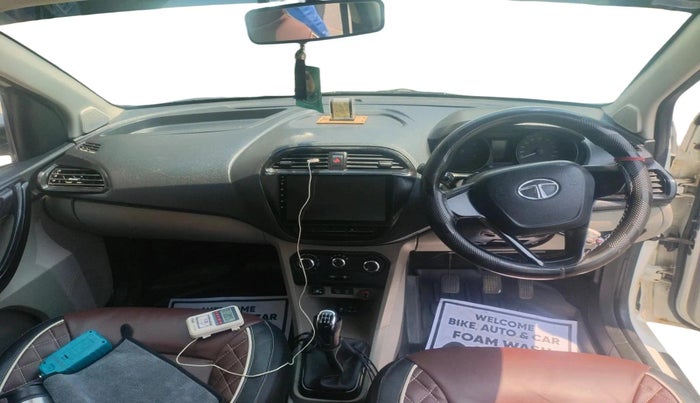 2018 Tata Tiago XT PETROL, CNG, Manual, 1,36,780 km, interior