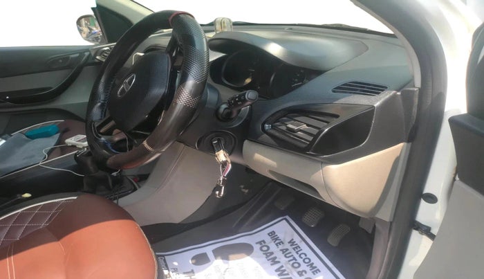 2018 Tata Tiago XT PETROL, CNG, Manual, 1,36,780 km, interior