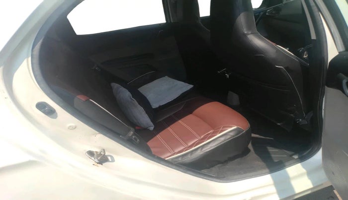 2018 Tata Tiago XT PETROL, CNG, Manual, 1,36,780 km, interior