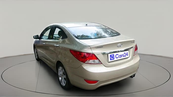2011 Hyundai Verna FLUIDIC 1.6 CRDI SX OPT AT, Diesel, Automatic, 82,647 km, exterior