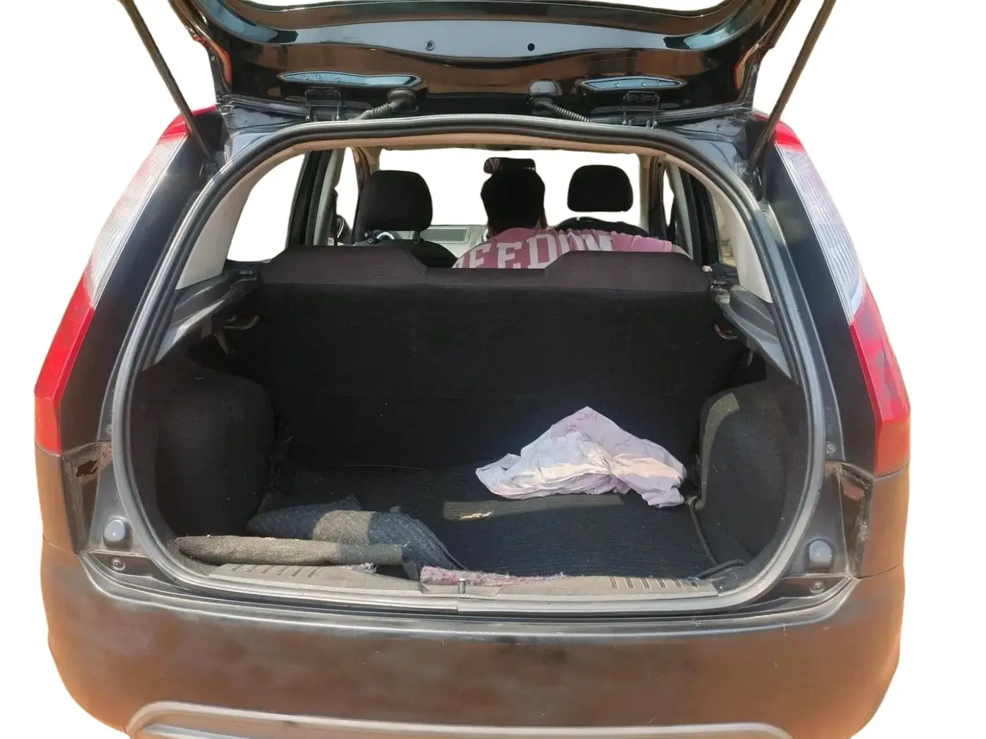 2011 Ford Figo ZXI 1.4 DIESEL, Diesel, Manual, 1,37,701 km, exterior