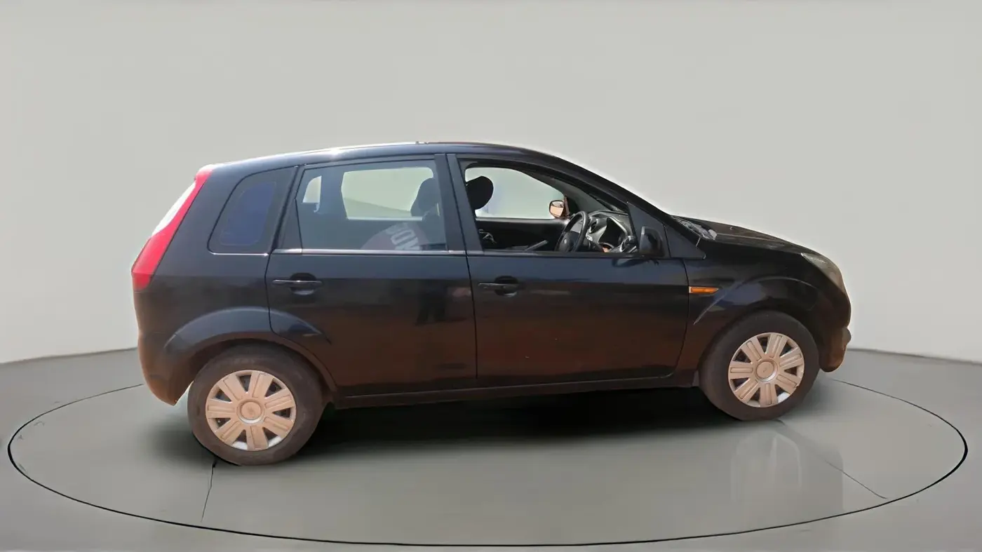 2011 Ford Figo ZXI 1.4 DIESEL, Diesel, Manual, 1,37,701 km, exterior