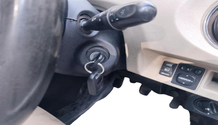 2011 Toyota Etios Liva GD, Diesel, Manual, 1,03,771 km, interior