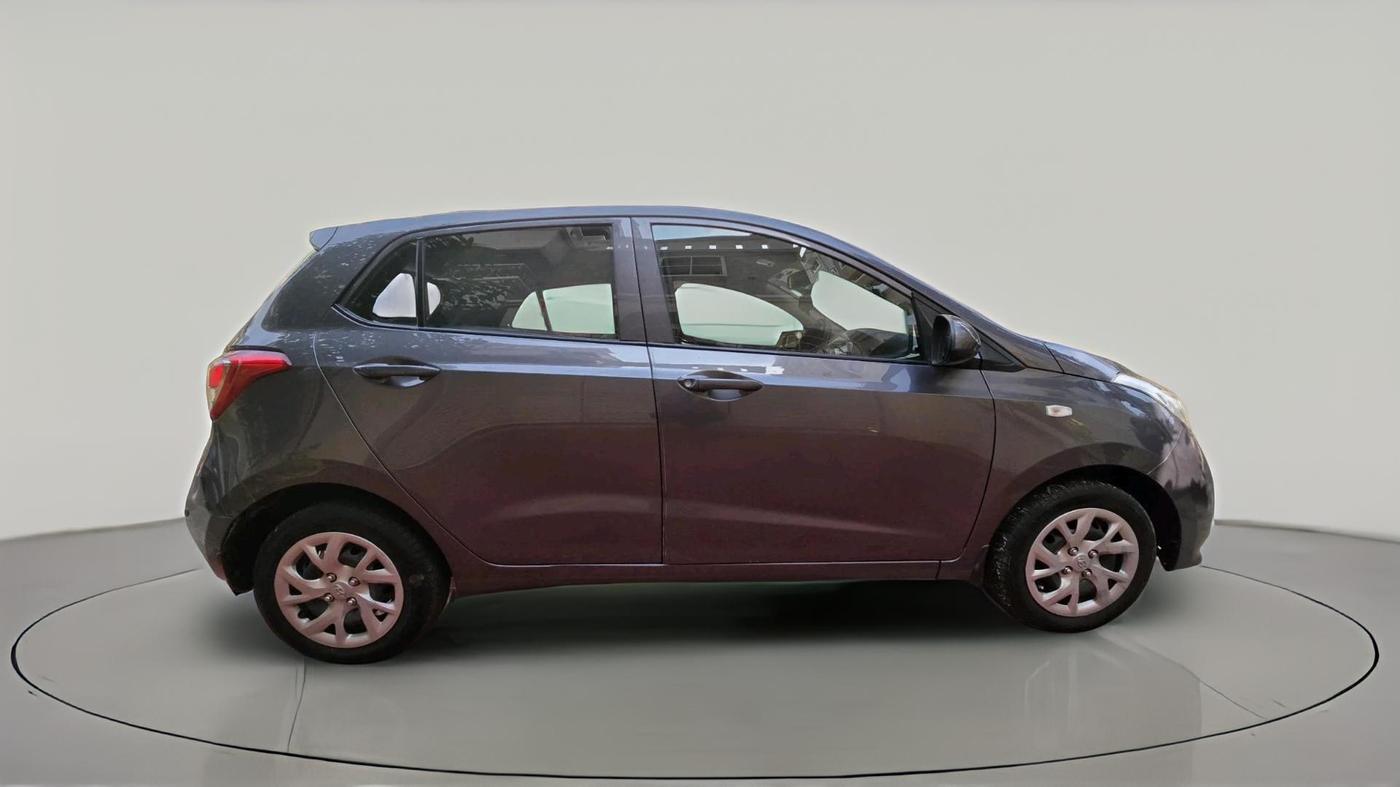2017 Hyundai Grand i10 MAGNA AT 1.2 KAPPA VTVT, Petrol, Automatic, 27,561 km, exterior