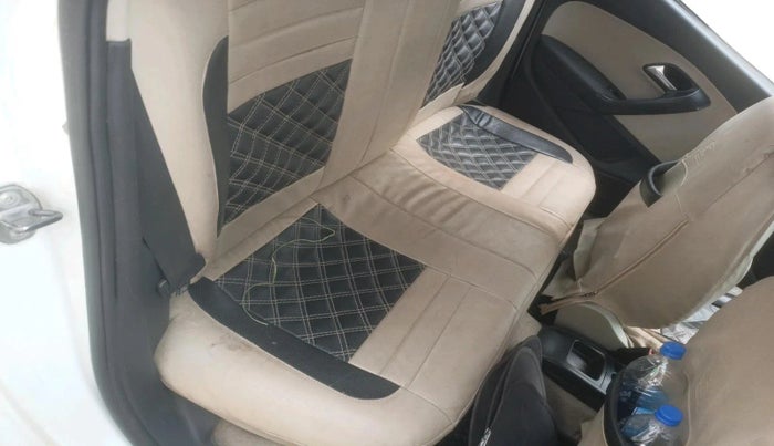 2011 Volkswagen Polo HIGHLINE1.2L, Petrol, Manual, 1,45,569 km, interior