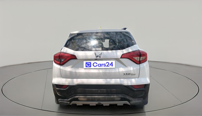 2024 Mahindra XUV300 W4 1.2 PETROL, Petrol, Manual, 14,654 km, exterior