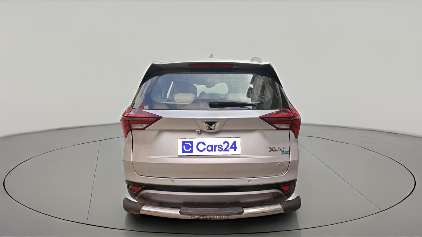 2022 Mahindra XUV700 AX 7 D AT 7 STR, Diesel, Automatic, 81,817 km, exterior