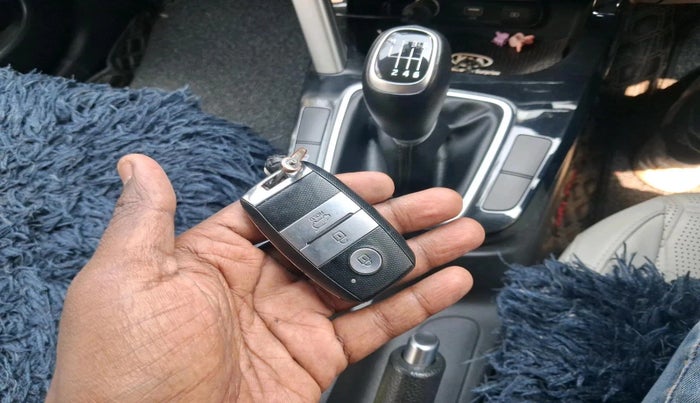 2021 KIA SELTOS HTX 1.5 PETROL, Petrol, Manual, 51,387 km, interior