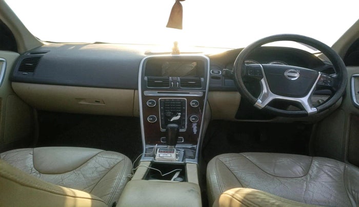 2011 Volvo XC 60 D5 AWD AT, Diesel, Automatic, 1,02,412 km, interior