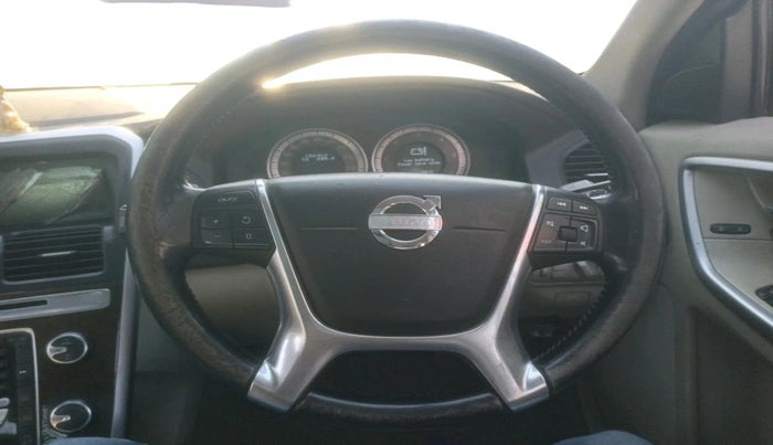 2011 Volvo XC 60 D5 AWD AT, Diesel, Automatic, 1,02,412 km, interior