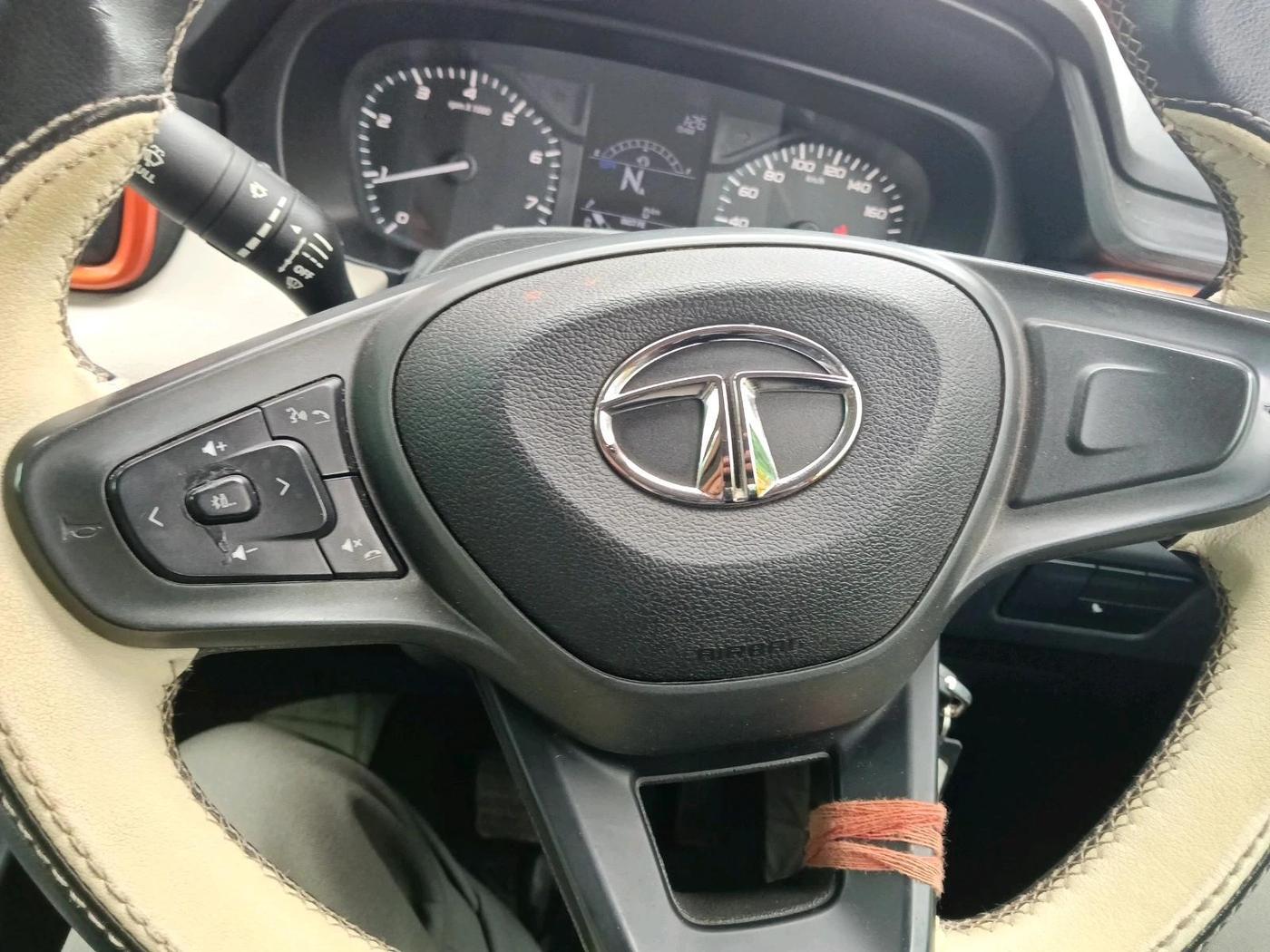 2021 Tata PUNCH ADVENTURE AMT, Petrol, Automatic, 39,157 km, interior