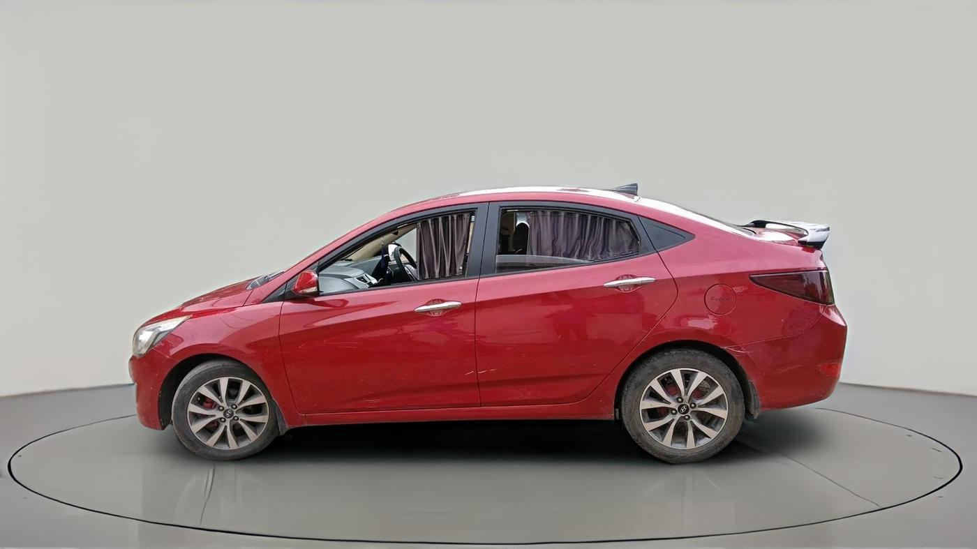 2015 Hyundai Verna FLUIDIC 4S 1.6 VTVT S, Petrol, Manual, 1,04,971 km, exterior