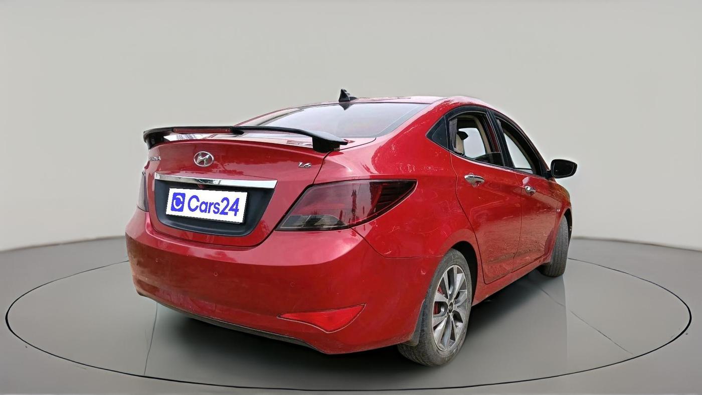 2015 Hyundai Verna FLUIDIC 4S 1.6 VTVT S, Petrol, Manual, 1,04,971 km, exterior