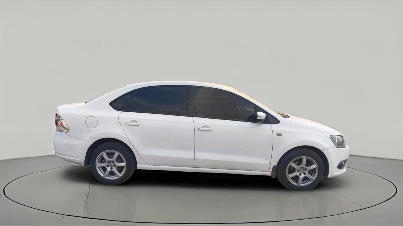 2013 Volkswagen Vento HIGHLINE DIESEL 1.6, Diesel, Manual, 90,500 km, exterior