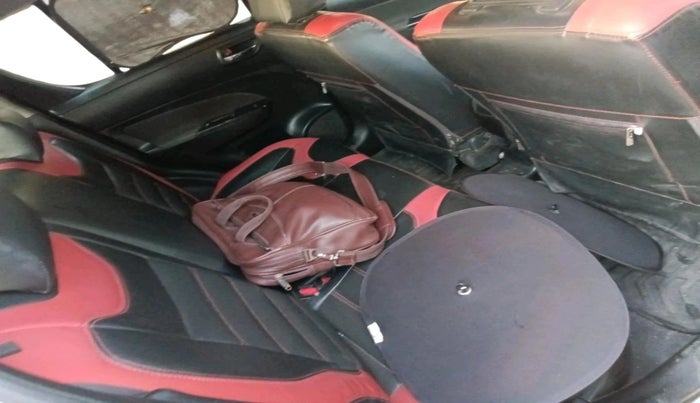 2014 Maruti Swift VXI, Petrol, Manual, 1,43,677 km, interior