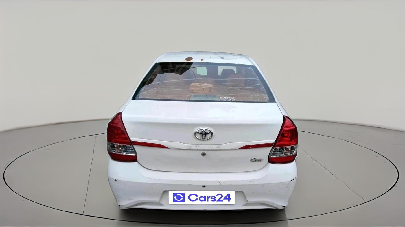 2018 Toyota Etios GXD PLATINUM, Diesel, Manual, 1,48,573 km, exterior