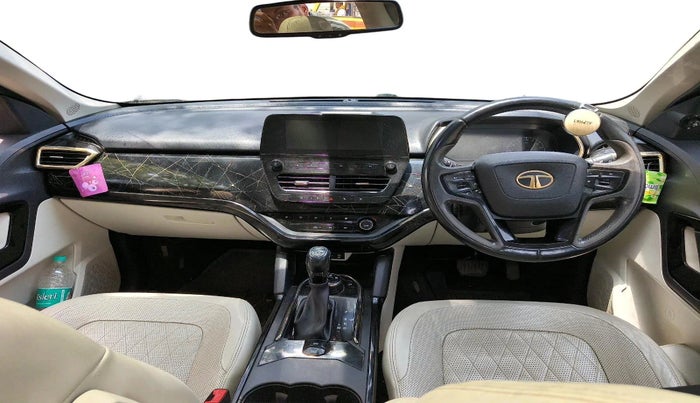 2021 Tata Safari XZ PLUS GOLD, Diesel, Manual, 62,744 km, interior