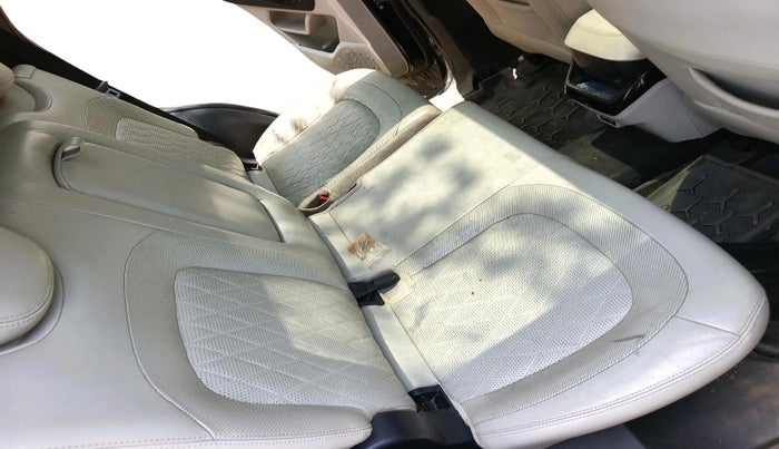 2021 Tata Safari XZ PLUS GOLD, Diesel, Manual, 62,744 km, interior