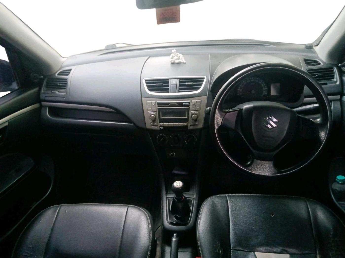 2016 Maruti Swift LXI, Petrol, Manual, 77,838 km, interior