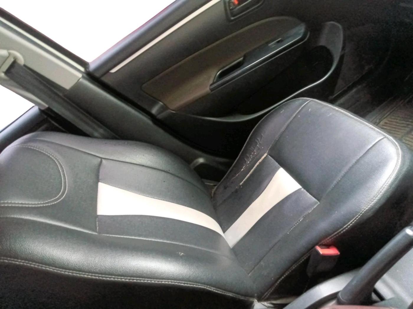 2016 Maruti Swift LXI, Petrol, Manual, 77,838 km, interior