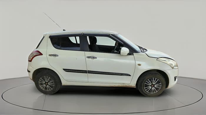 2013 Maruti Swift LXI, Petrol, Manual, 51,726 km, exterior