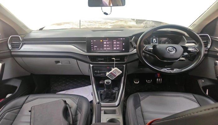 2022 Skoda KUSHAQ AMBITION 1.0L TSI MT, Petrol, Manual, 48,062 km, interior