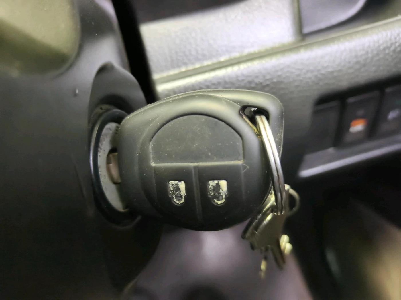 2012 Maruti Swift VDI, Diesel, Manual, 1,26,835 km, interior