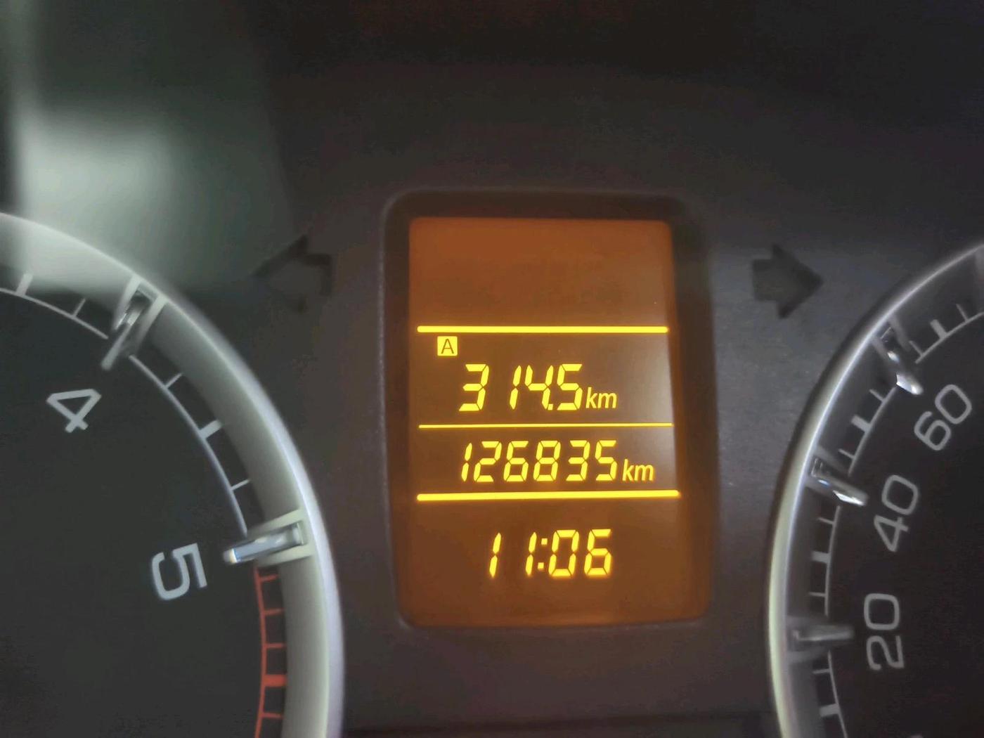 2012 Maruti Swift VDI, Diesel, Manual, 1,26,835 km, interior