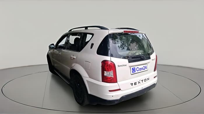2013 Ssangyong Rexton RX5, Diesel, Manual, 1,55,063 km, exterior