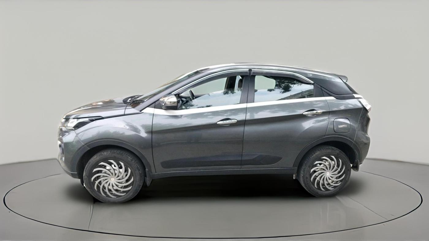 2023 Tata NEXON XE PETROL, Petrol, Manual, 15,391 km, exterior