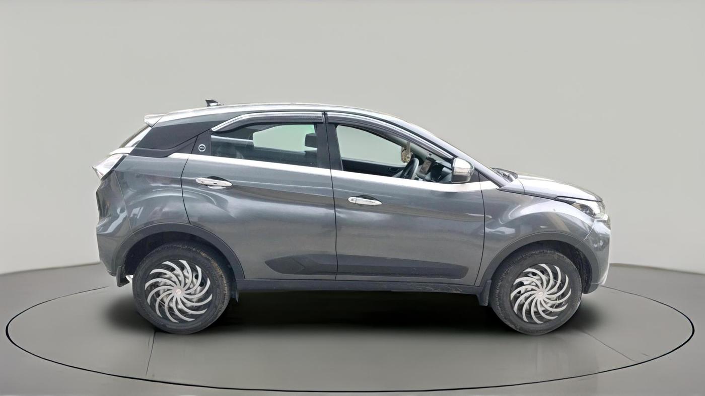 2023 Tata NEXON XE PETROL, Petrol, Manual, 15,391 km, exterior